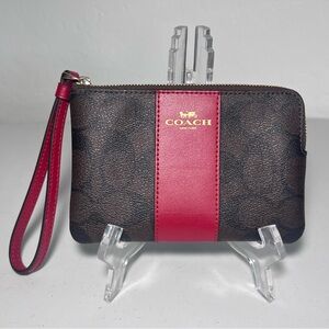 Coach Zip Wristlet NWOT